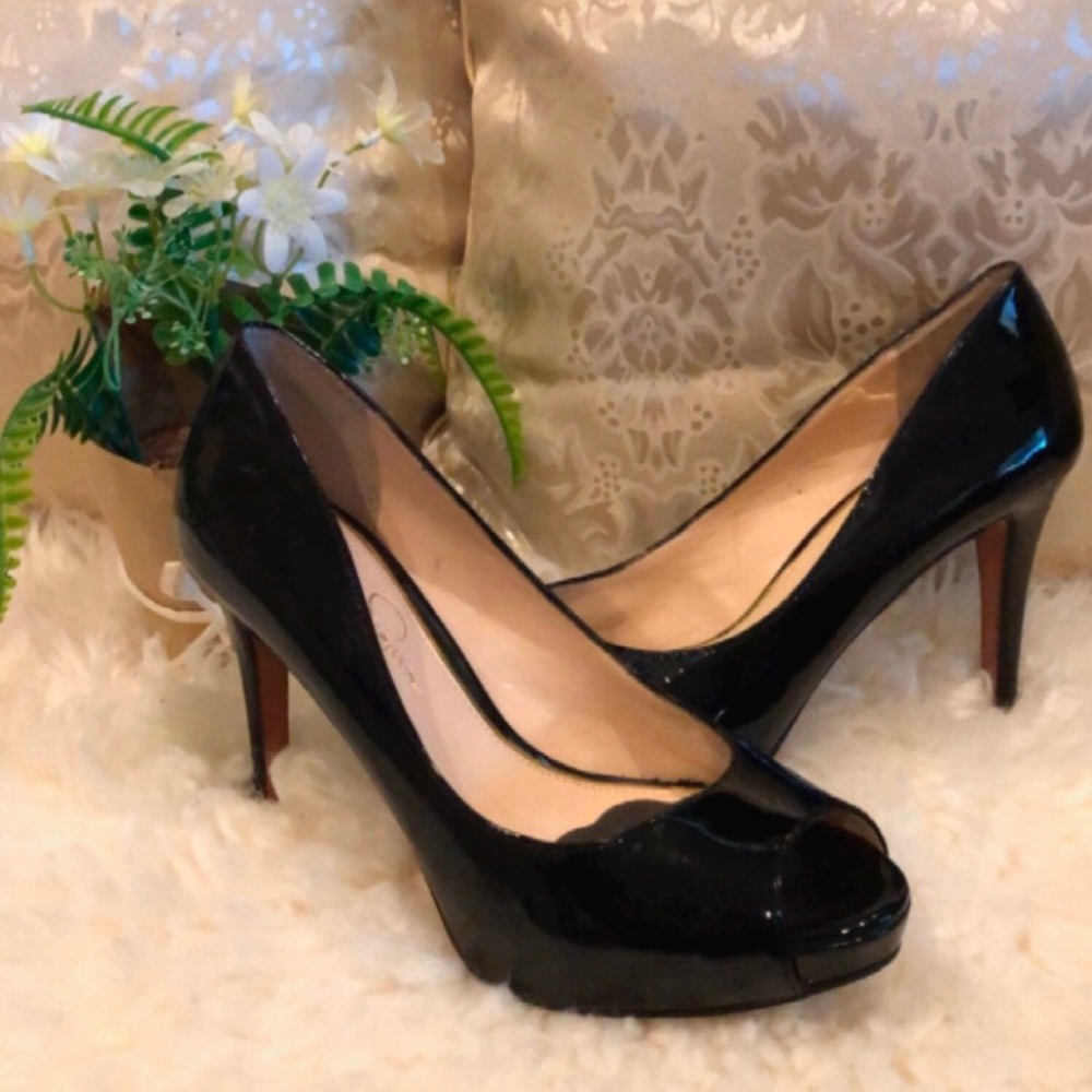 Jessica Simpson Heels - Picture 5 of 6